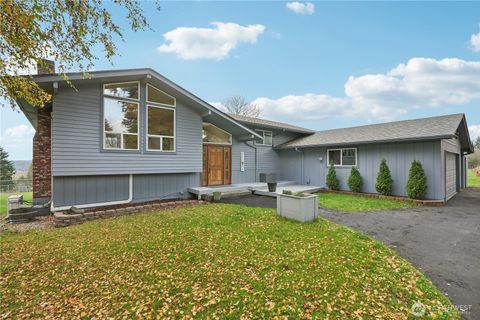 130 Stella Longview WA 98632