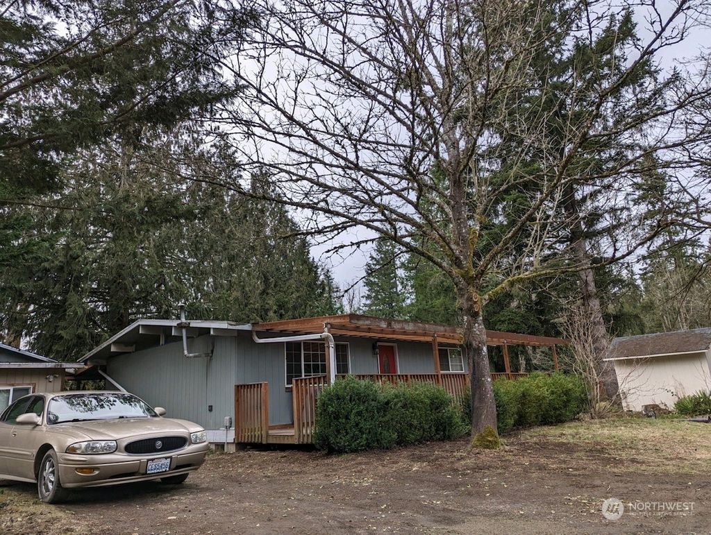 Photo of 29803 222nd Avenue SE, Kent, WA 98042 (MLS # 2033181)