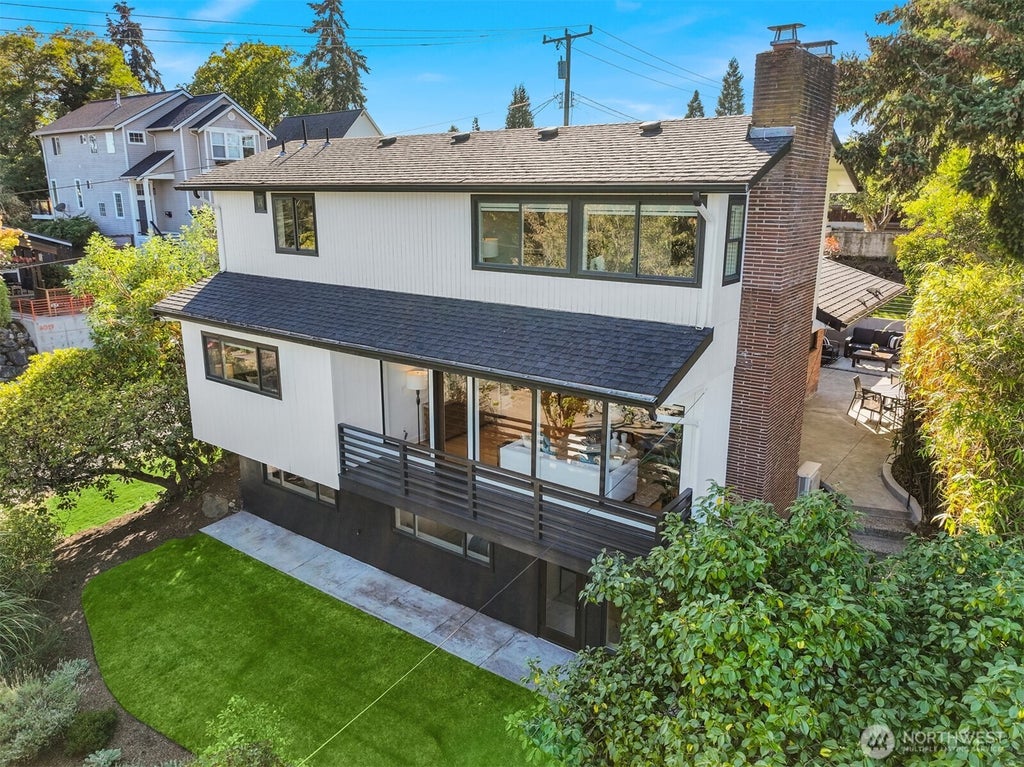 Photo of 4014 S Dakota Street, Seattle, WA 98118 (MLS # 2583895)