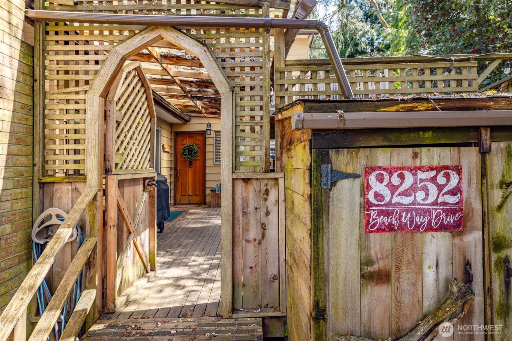 8252 Beach Way Drive