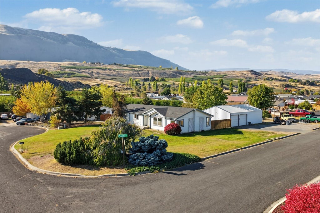 Photo of 3498 Marlette Place, Malaga, WA 98828 (MLS # 2595786)