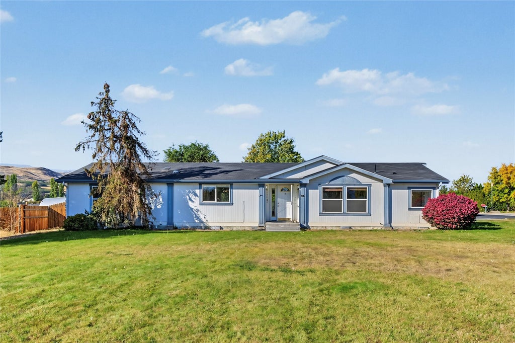 Photo of 3498 Marlette Place, Malaga, WA 98828 (MLS # 2595786)