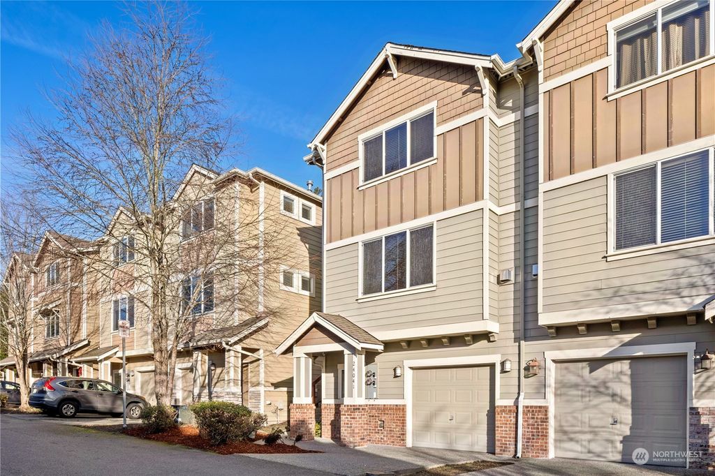 Photo of 24041 40th Lane SE, Bothell, WA 98021 (MLS # 2030098)