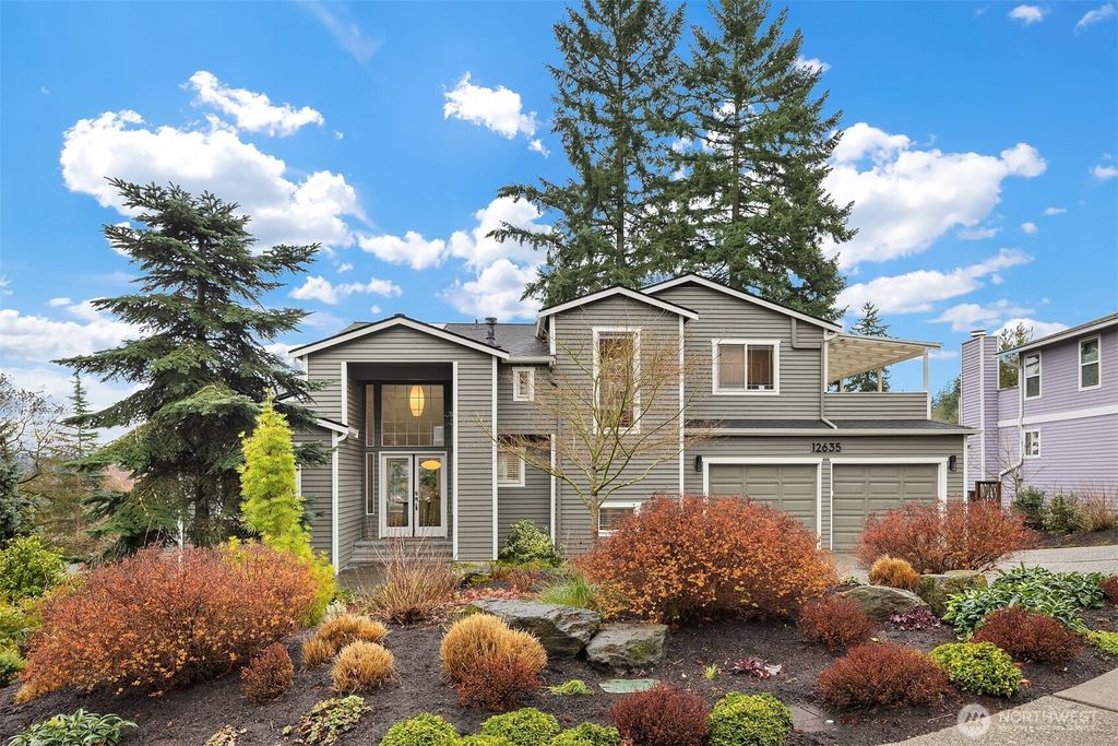 Photo of 12635 93rd Pl Pl NE, Kirkland, WA 98034 (MLS # 2493633)