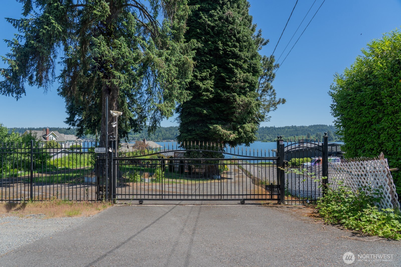 5104 NW Sammamish Road