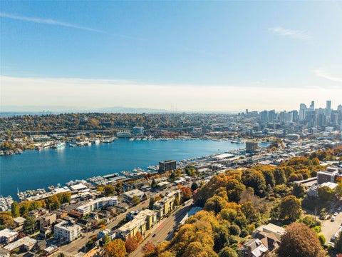 Photo of 655 Crockett Street #B307, Seattle, WA 98109 (MLS # 2598092)