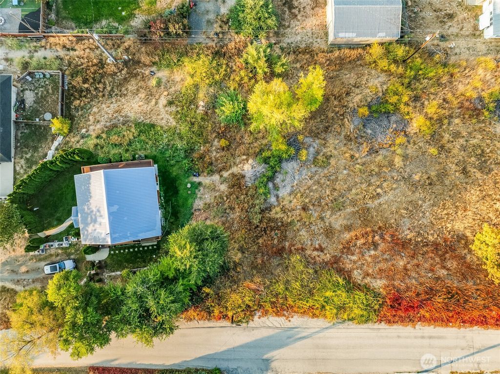 Photo of 14 High Street, Peshastin, WA 98847 (MLS # 2445503)
