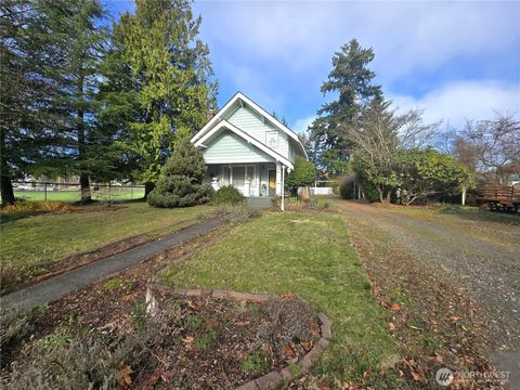 1008 E Pioneer Montesano WA 98563