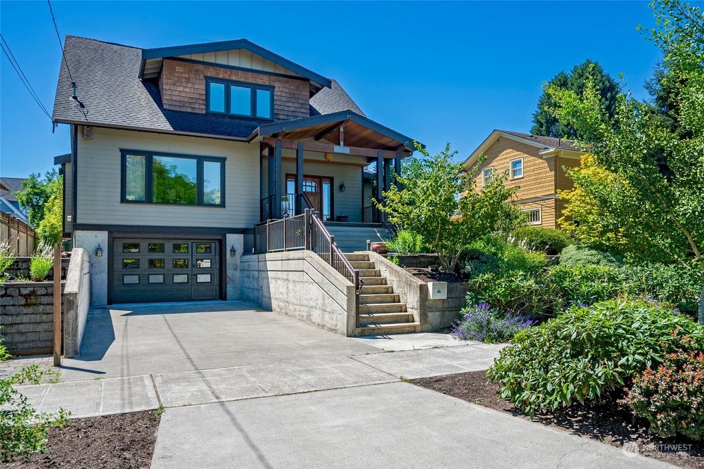 Photo of 131 NE 57th Street, Seattle, WA 98105 (MLS # 2261788)