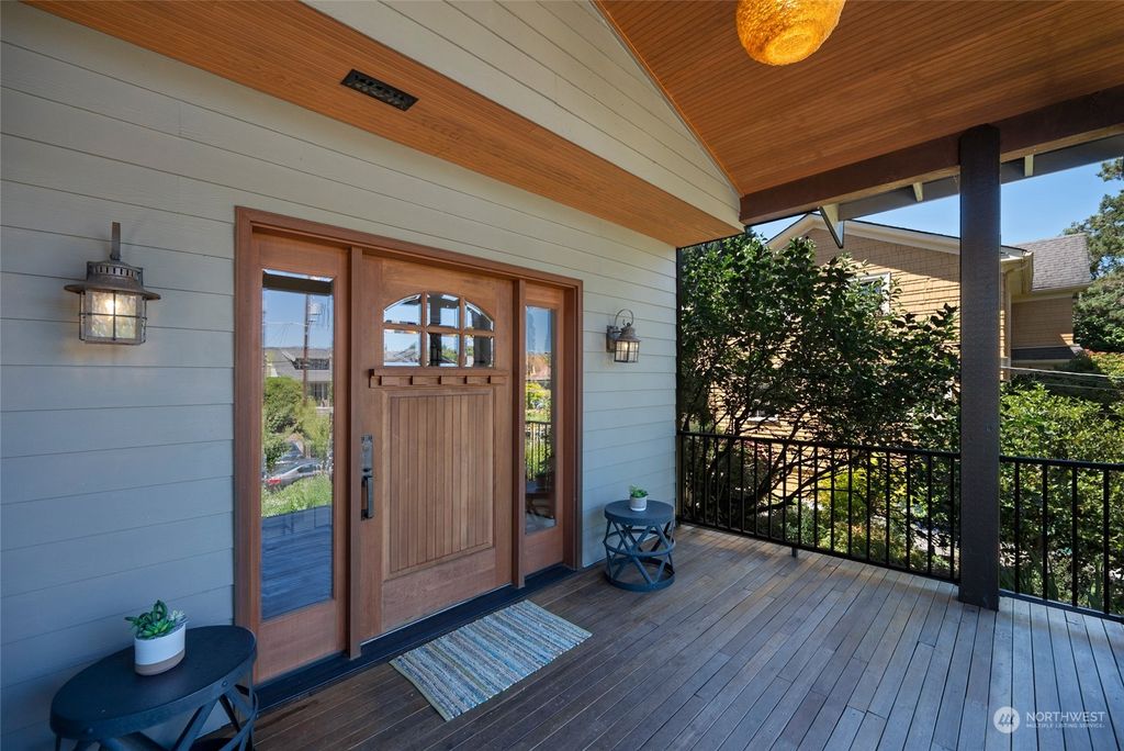 Photo of 131 NE 57th Street, Seattle, WA 98105 (MLS # 2261788)