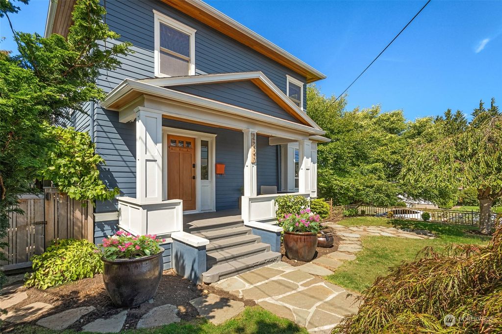 Photo of 2223 4th Avenue N, Seattle, WA 98109 (MLS # 2141986)