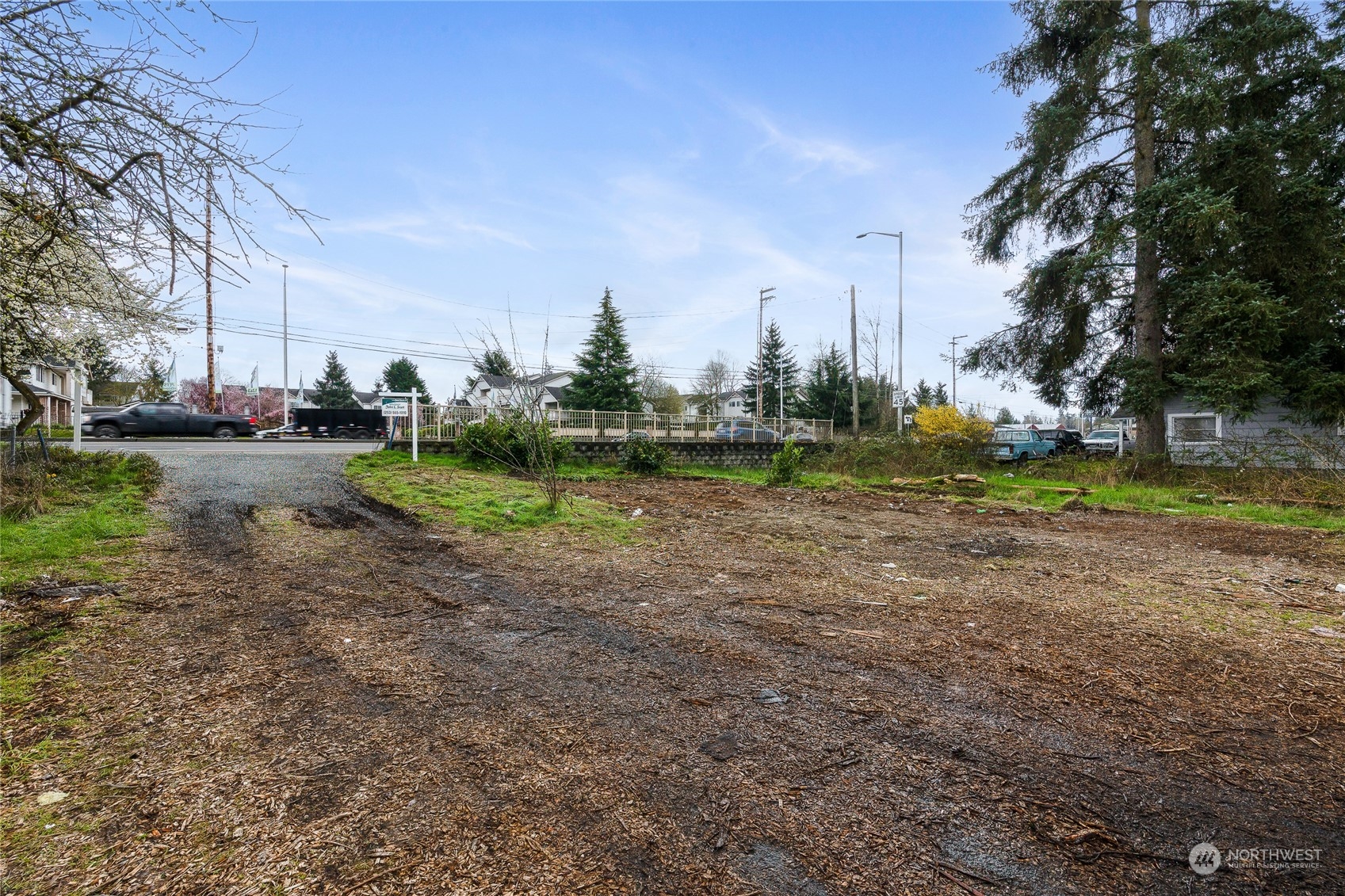 11704 Canyon Road
