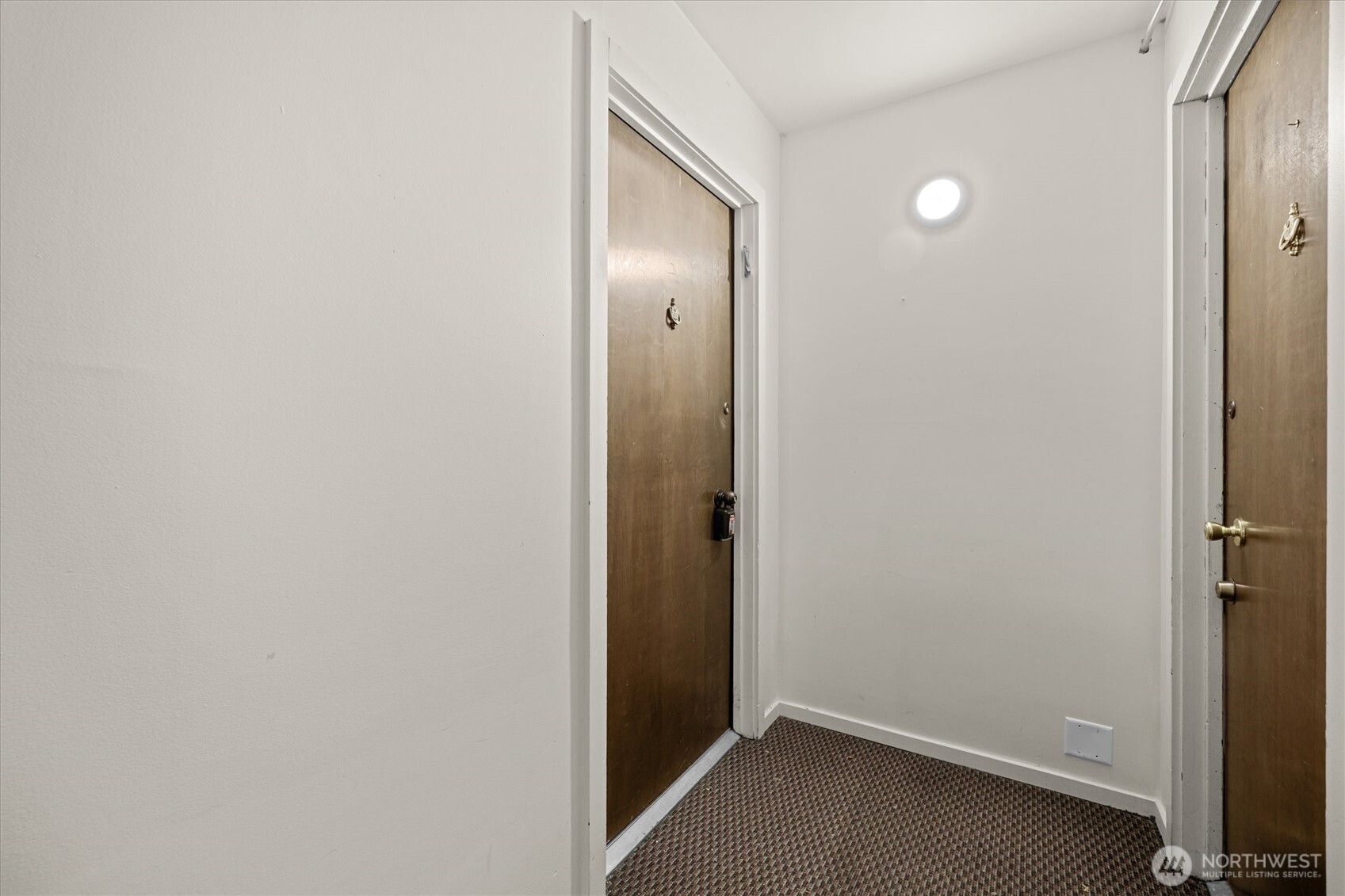 2550 Thorndyke Avenue W 103