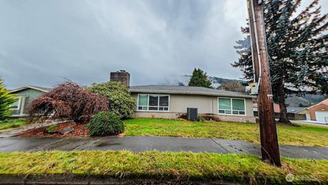 283 Division Avenue Morton WA 98356