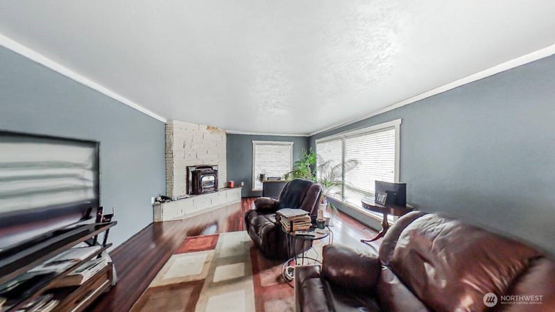 283 Division Avenue