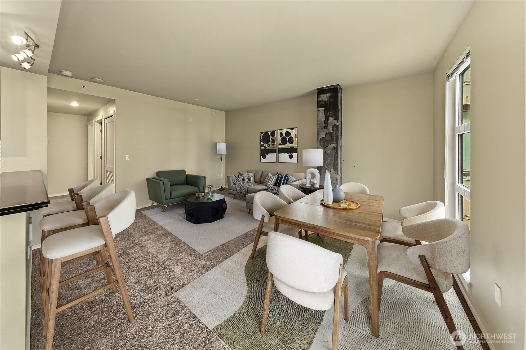 81 Clay Street 527