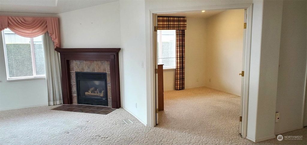 listing image 9364901283286083387