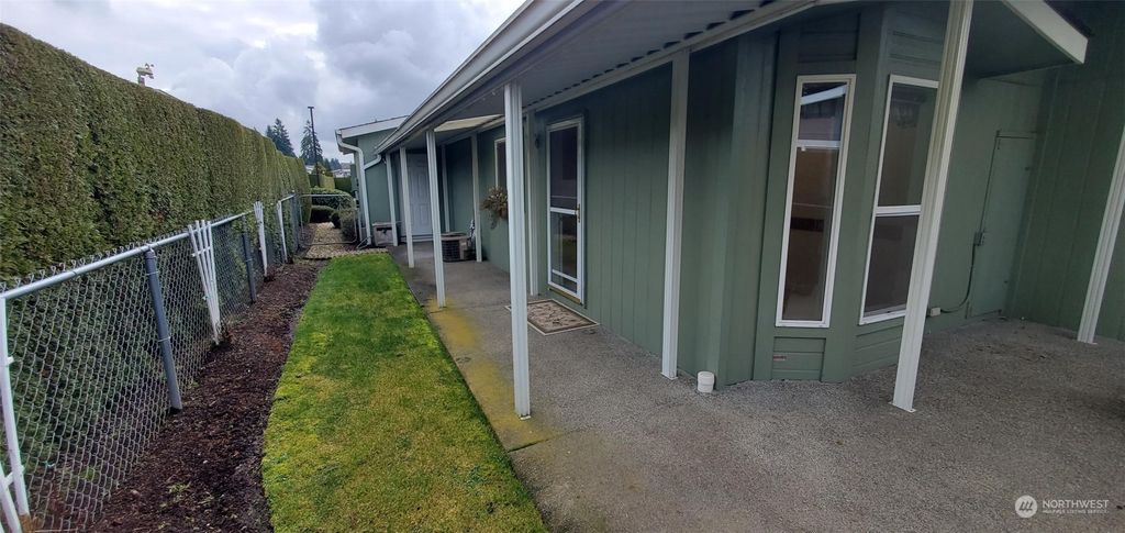 listing image 9364866600254466533