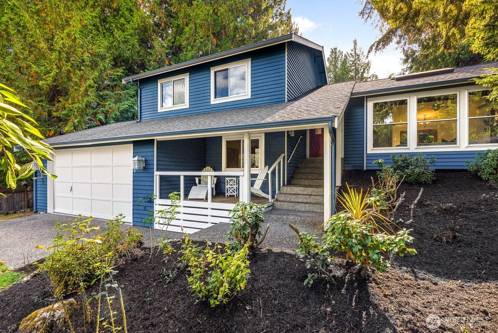 Photo of 316 160th Place SE, Bothell, WA 98012 (MLS # 2583723)