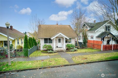 Photo of 4319 S K Street, Tacoma, WA 98418 (MLS # 2458970)