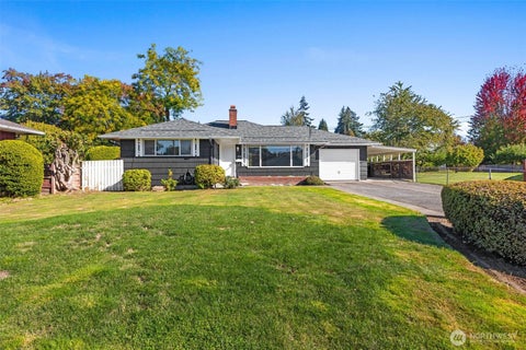 Photo of 1819 Tacoma Road RD, Puyallup, WA 98371 (MLS # 2592551)