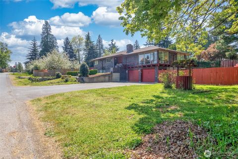 714 107th Avenue E Edgewood WA 98372
