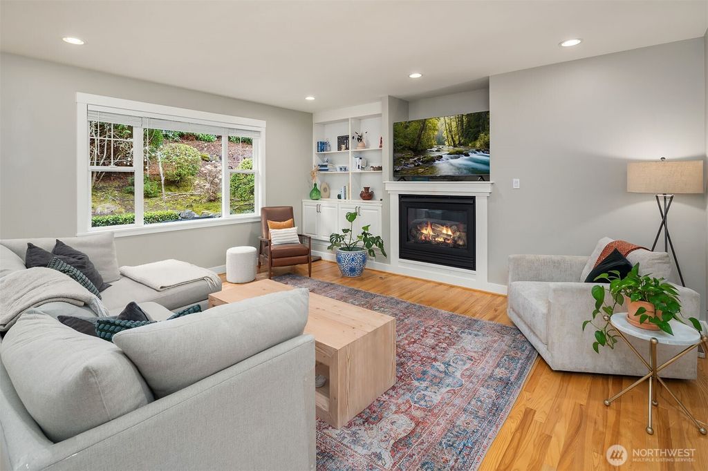 Photo of 6591 156th Avenue SE, Bellevue, WA 98006 (MLS # 2483630)