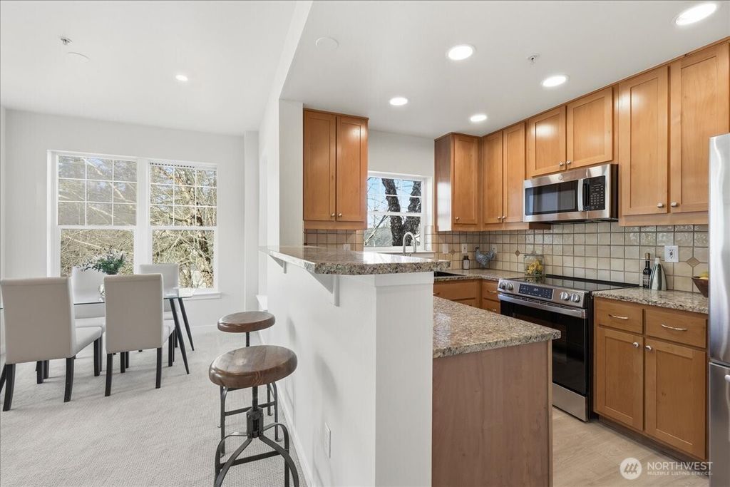 Photo of 4319 Issaquah-Pine Lake Road SE #905, Sammamish, WA 98075 (MLS # 2480093)