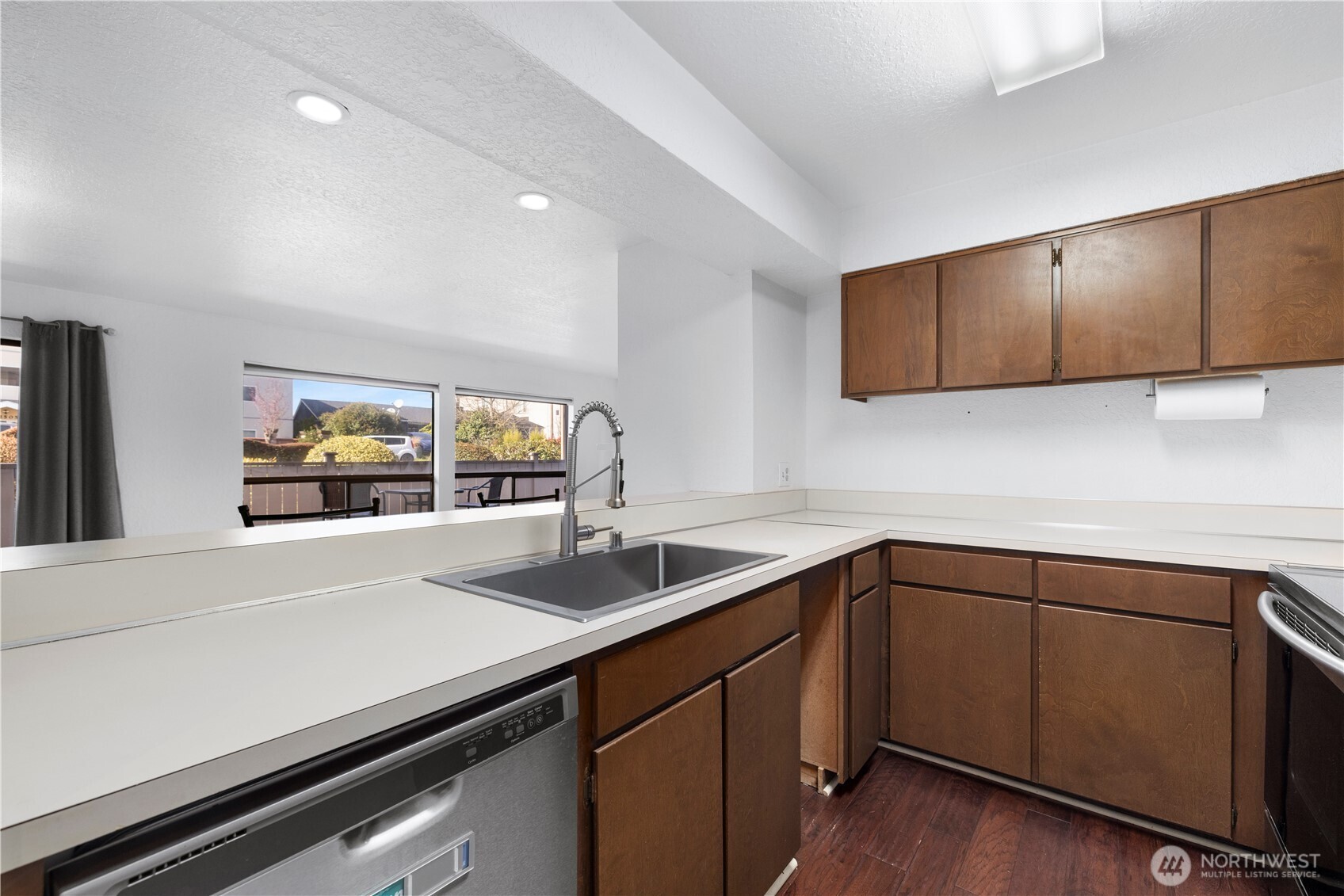 22508 6th Avenue S 1