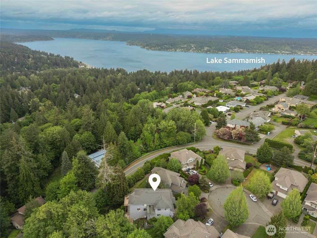 Photo of 4455 163rd Place SE, Bellevue, WA 98006 (MLS # 2522091)