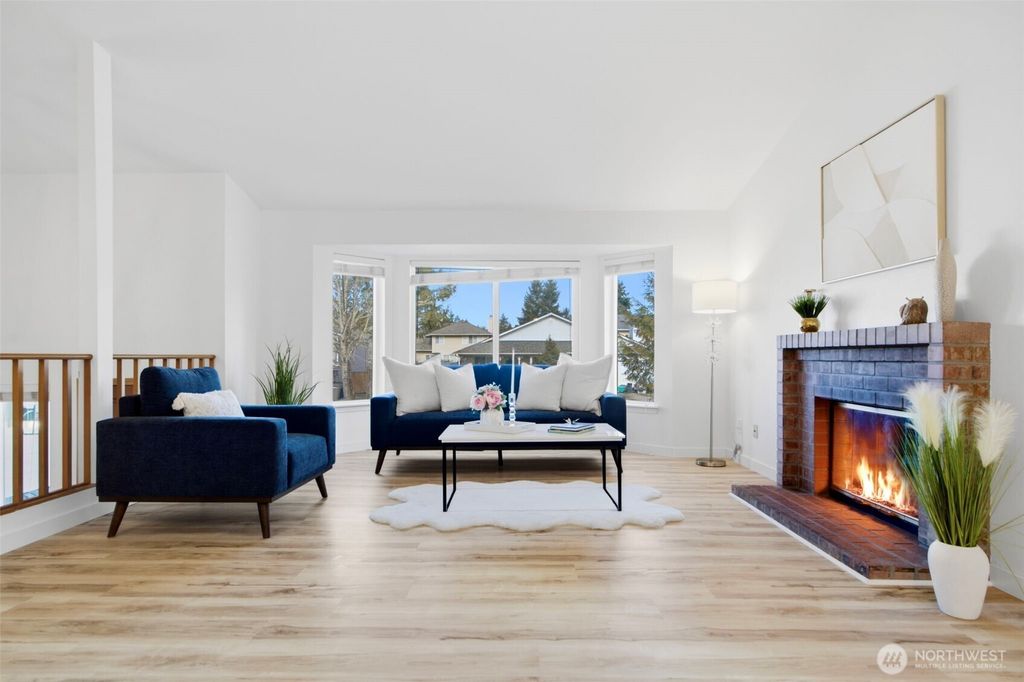 Photo of 3704 166th Place SW, Lynnwood, WA 98037 (MLS # 2480788)