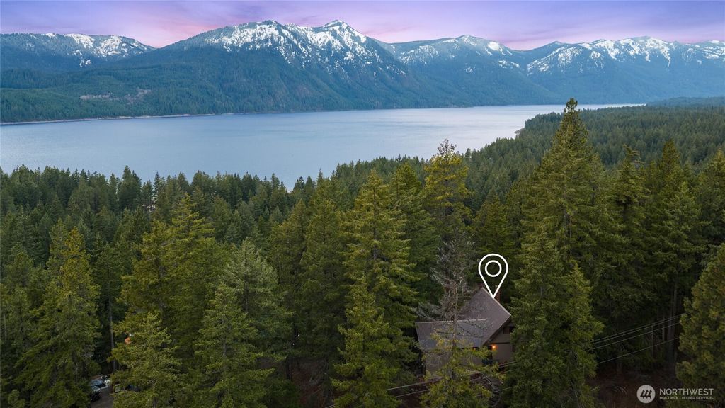 Photo of 490 Pine Loch Sun Drive, Ronald, WA 98940 (MLS # 2491114)