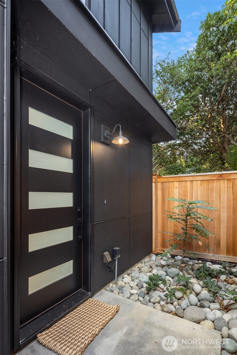 11125 105th Avenue NE