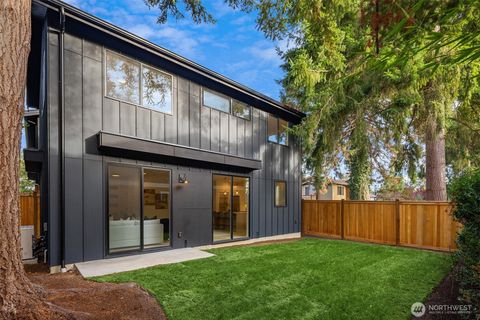Photo of 11125 105th Avenue NE, Kirkland, WA 98033 (MLS # 2441829)
