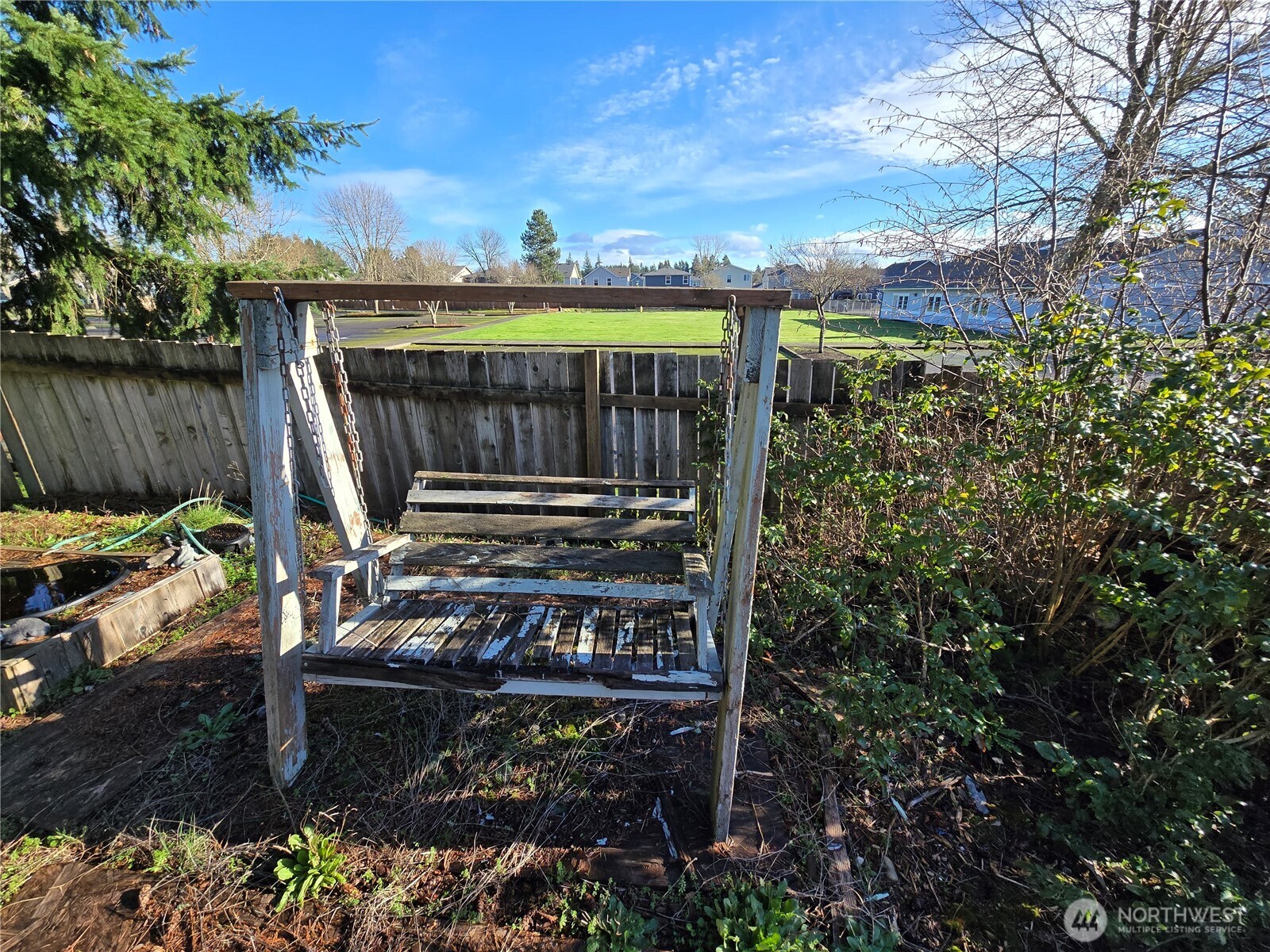 914 Nottingham Drive SE