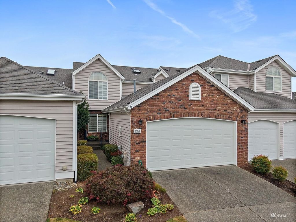 Photo of 23846 140th Lane SE, Kent, WA 98042 (MLS # 1978723)