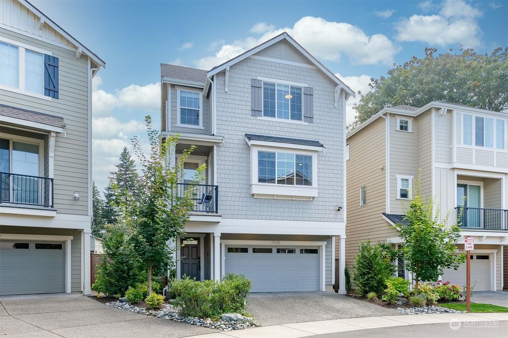Photo of 1018 146th Place SW, Lynnwood, WA 98087 (MLS # 2159508)