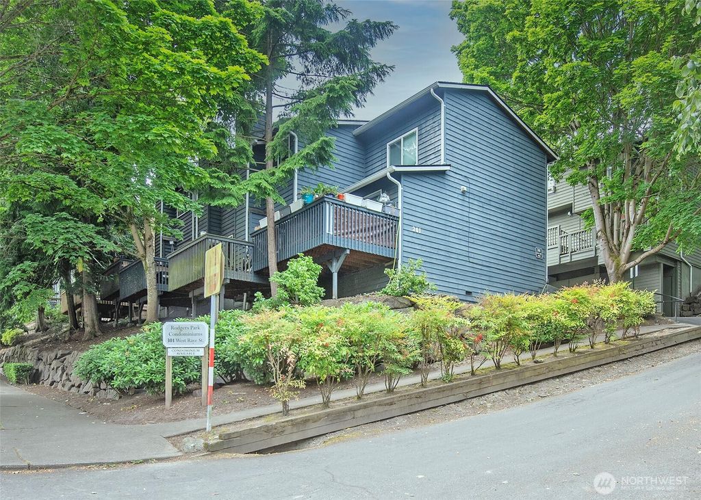 Photo of 301 W Raye Street #105, Seattle, WA 98119 (MLS # 2435478)