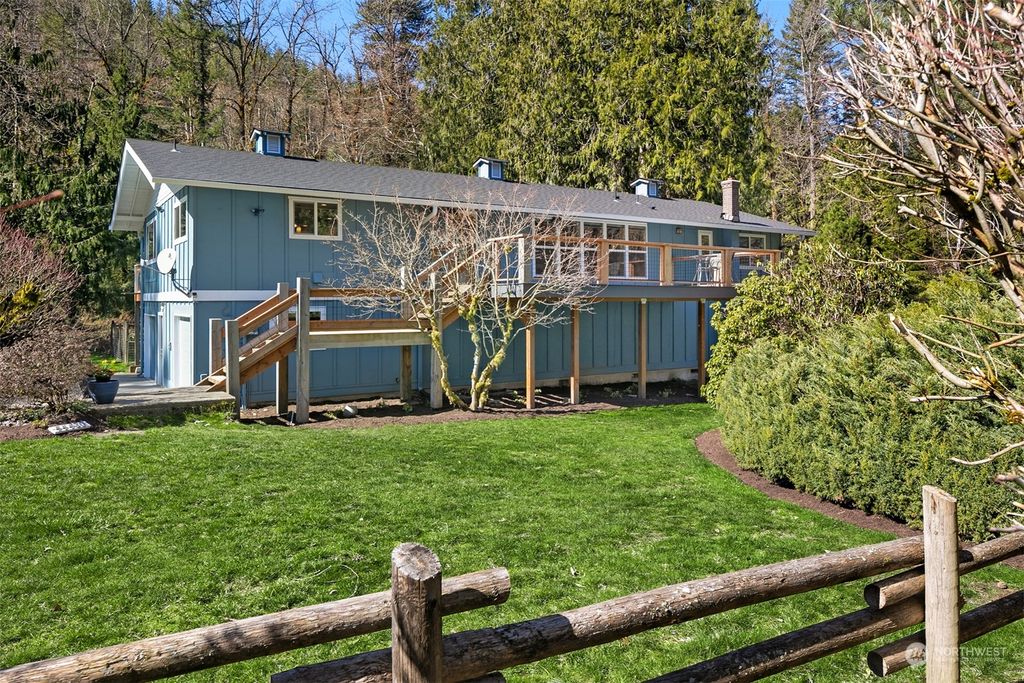 Photo of 44430 SE Edgewick Road, North Bend, WA 98045 (MLS # 2212172)
