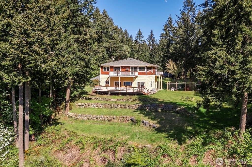 Photo of 28525 143rd Avenue SW, Vashon, WA 98070 (MLS # 2535544)