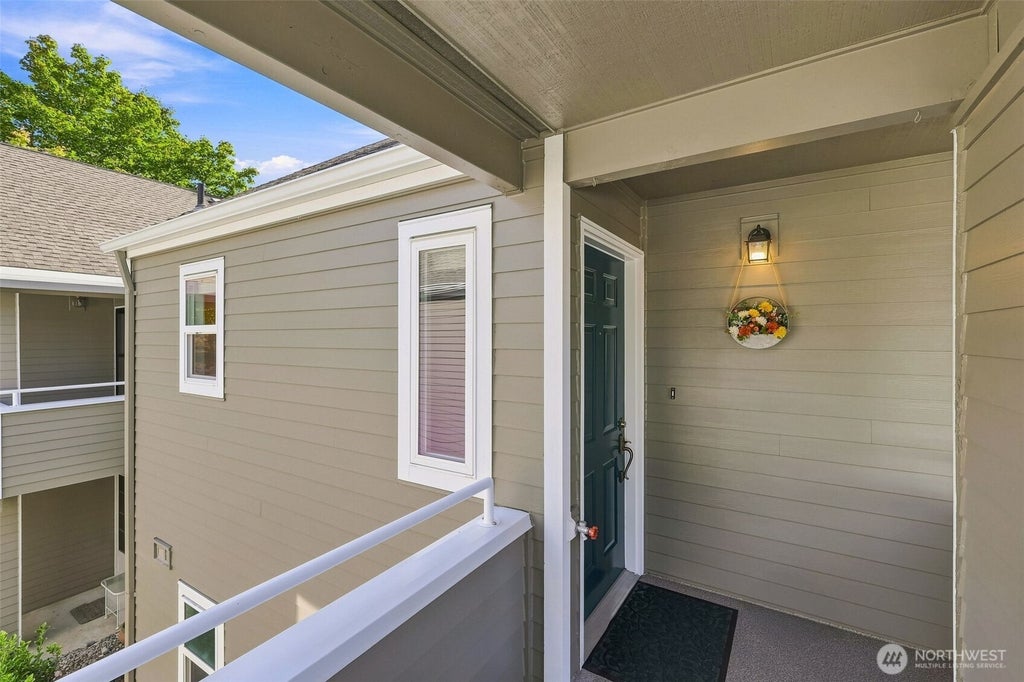 Photo of 3975 Providence Point Drive SE #2140, Issaquah, WA 98029 (MLS # 2578858)