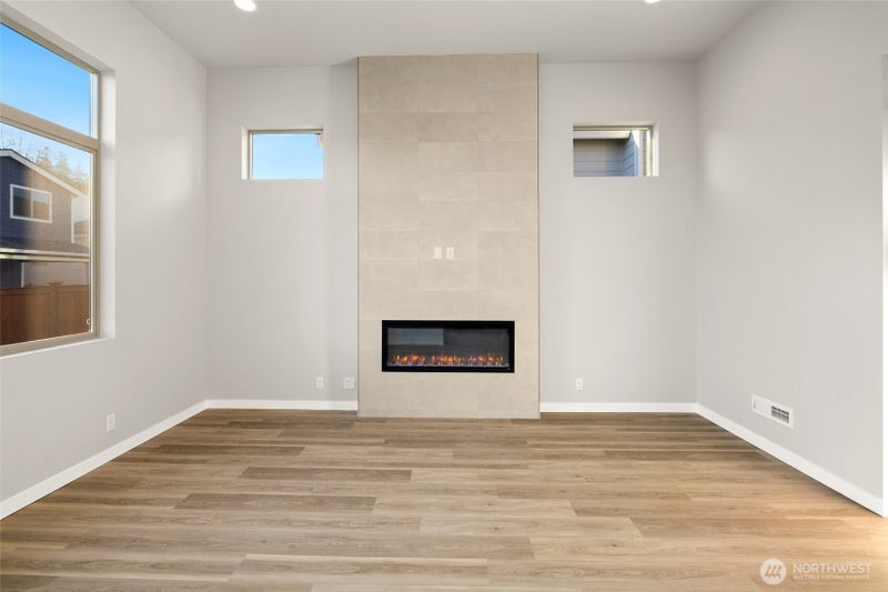 13925 178th Street E 56