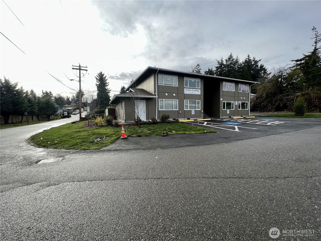 Photo of 4617 S 189th Street, SeaTac, WA 98188 (MLS # 2478326)