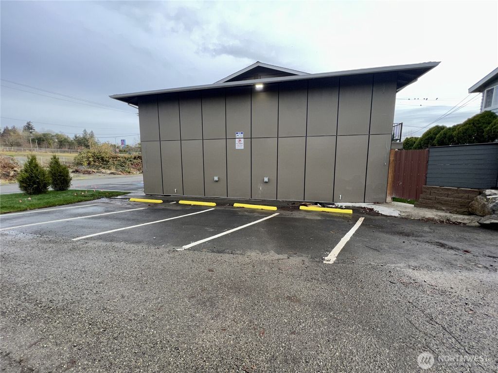 Photo of 4617 S 189th Street, SeaTac, WA 98188 (MLS # 2478326)