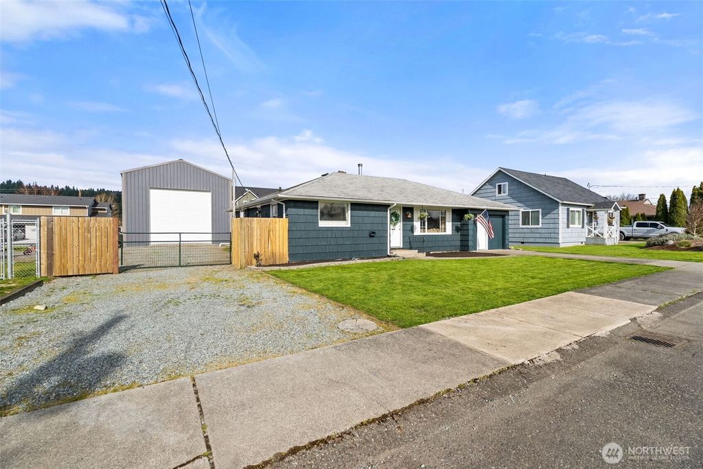 Photo of 120 Tacoma Avenue NW, Orting, WA 98360 (MLS # 2501344)