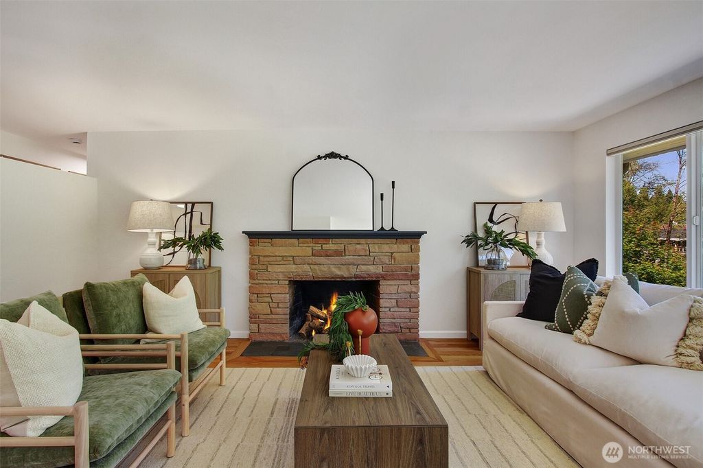 listing image 9363687929885847083