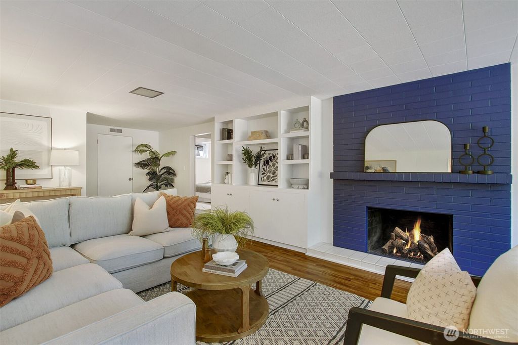 listing image 9361734102809935504