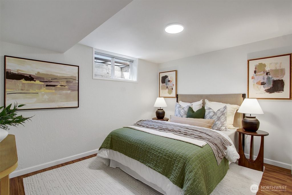 listing image 9360227094137687616