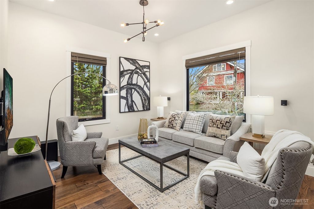 Photo of 4408 Thackeray Place NE, Seattle, WA 98105 (MLS # 2358523)