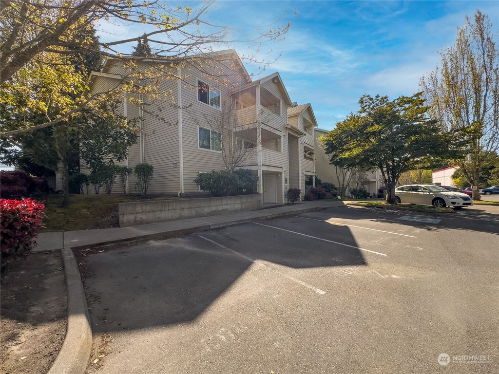 Photo of 11915 Roseberg Avenue S Unit 101 Ave, Seattle, WA 98168 (MLS # 2230166)